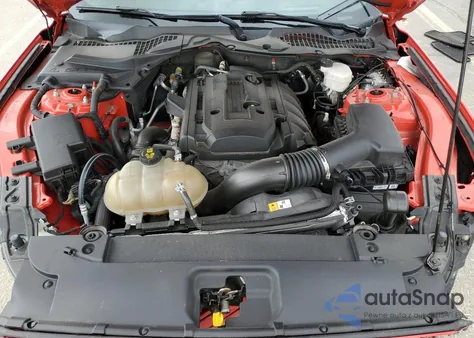 2015 Ford Mustang z USA, uszkodzony, nr VIN 1FA6P8TH8F5378204